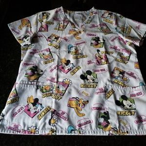 Disney's Women's Scrub Top Size Medium